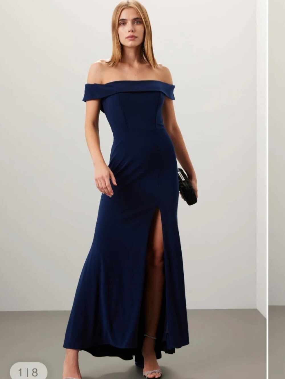 Faviana Navy Off-the-Shoulder Evening Gown Size 6